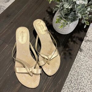 Le Chateau Gold Women's Sandals